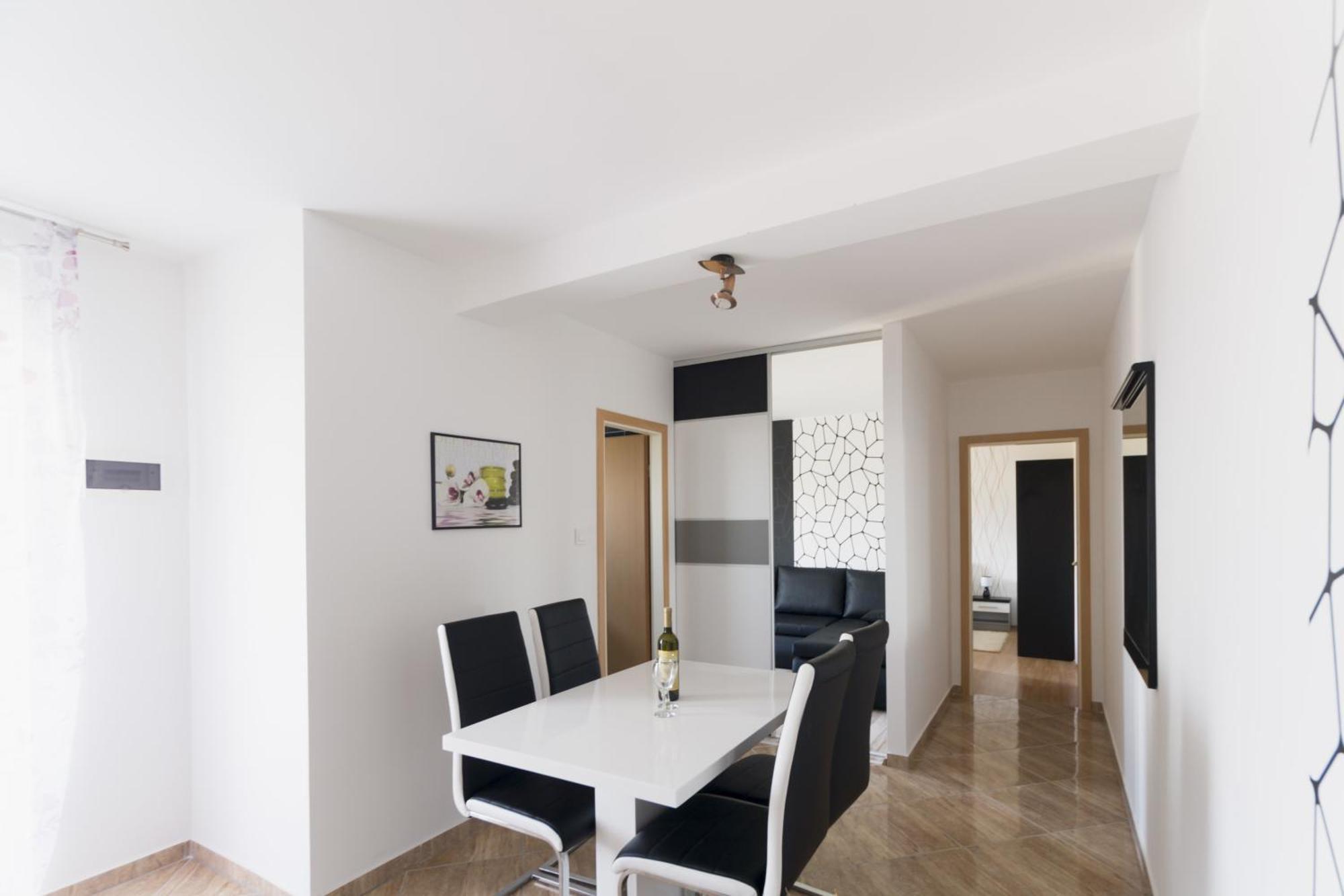 פטרצ'אנה Apartments Toka חדר תמונה