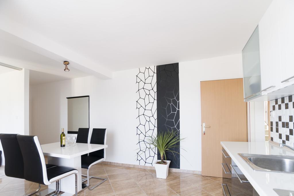 פטרצ'אנה Apartments Toka חדר תמונה