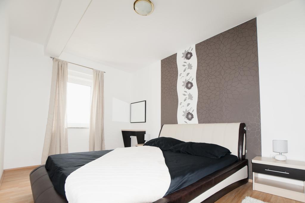 פטרצ'אנה Apartments Toka חדר תמונה