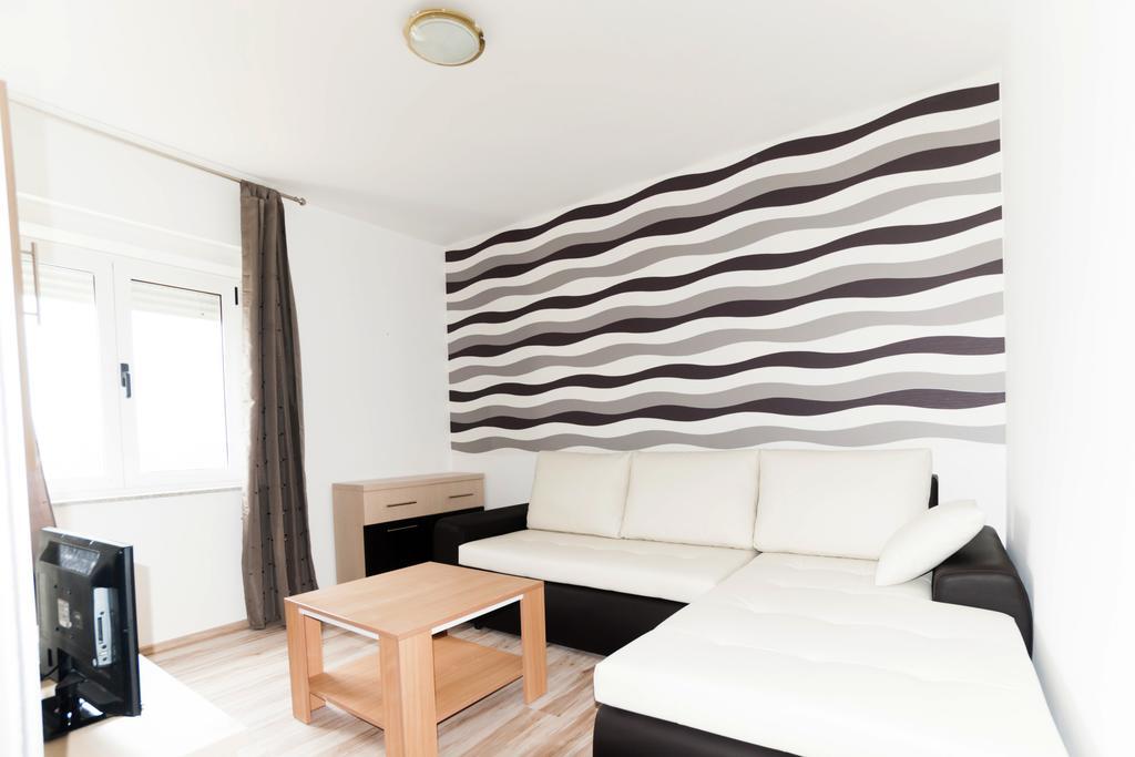פטרצ'אנה Apartments Toka חדר תמונה