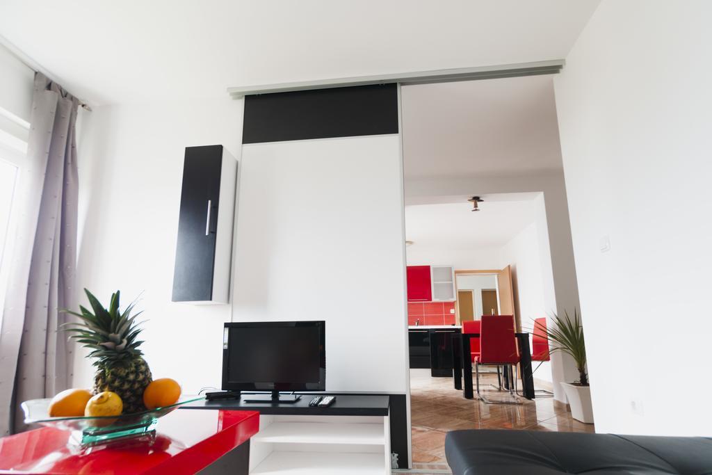 פטרצ'אנה Apartments Toka חדר תמונה