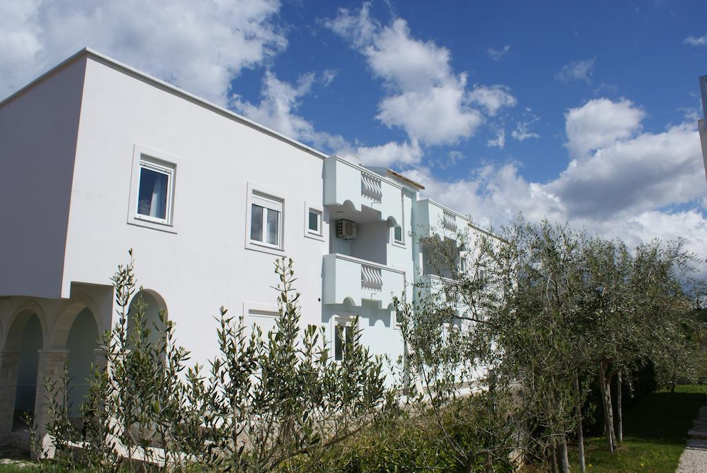 פטרצ'אנה Apartments Toka מראה חיצוני תמונה